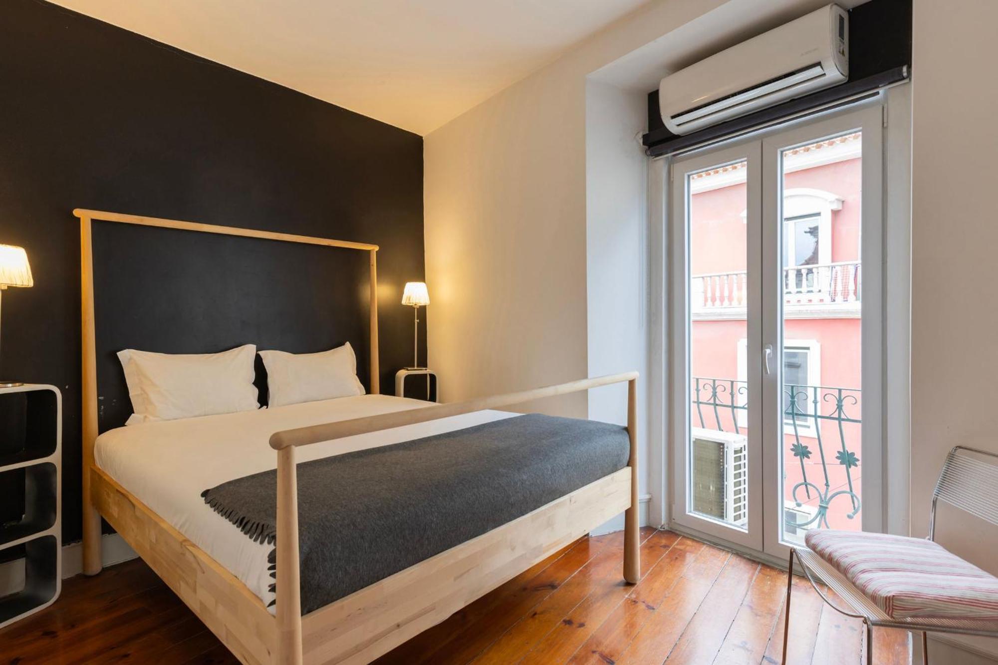 Apartment Chiado Center 1bdr Flat By Lovelystay Lissabon
